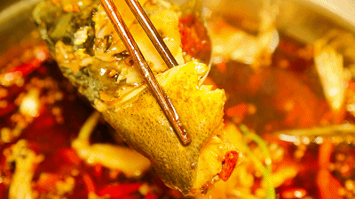 9.9元=100元?!美蛙+鱼头量足又划算,带你原地不动吃遍四川爽辣!_网易订阅 9.9元=100元?!美蛙+鱼头量足又划算,带你原地不动吃遍四川爽辣!_网易订阅