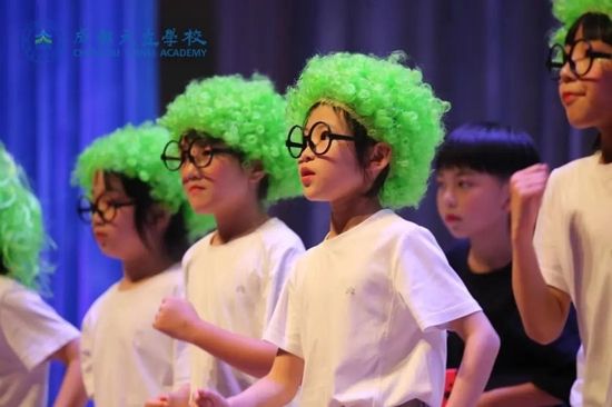 包含教您新浪微博官方通过的新浪微博免费刷粉丝的方法-微信技巧-卖贝商城的词条